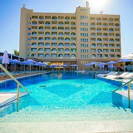 Bacolux Koralio, Hotel 4*