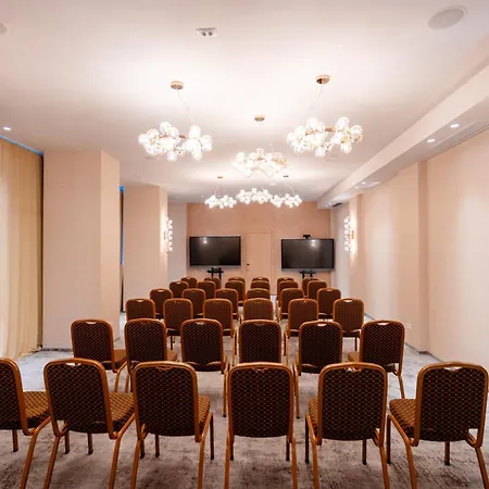 Hotel Bacolux Koralio, 4*
