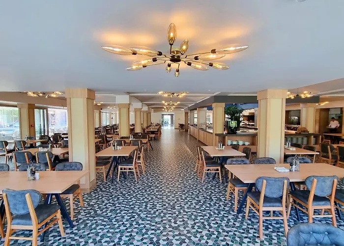 Bacolux Koralio, Szálloda Észak-Eforie